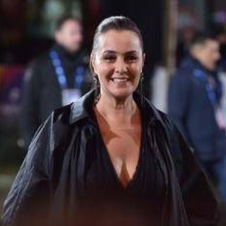 Roberta Capua, il dolore per l'ex marito: "È morta la persona più importante della mia vita" Roberta Capua, il dolore per l'ex marito: "È morta la persona più importante della mia vita"