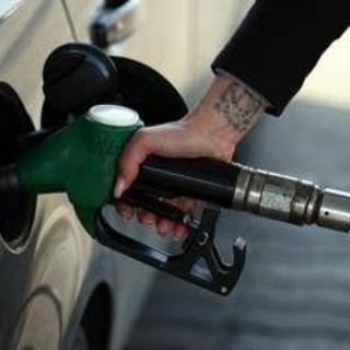 Caro carburanti, Q8 Italia conferma tetto ai prezzi fino a fine anno
