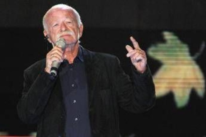 Gino Paoli, dall'aneddoto di Mogol al ricordo di Fazio: "Le sue canzoni sono quadri" Gino Paoli, dall'aneddoto di Mogol al ricordo di Fazio: "Le sue canzoni sono quadri"