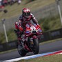 Bagnaia vince la Sprint di Brno davanti a Ogura e Marquez, out Bezzecchi Bagnaia vince la Sprint di Brno davanti a Ogura e Marquez, out Bezzecchi