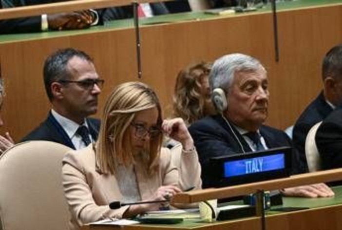 Meloni a New York rilancia sulla Palestina: "Flotilla irresponsabile, usata contro il governo" Meloni a New York rilancia sulla Palestina: "Flotilla irresponsabile, usata contro il governo"
