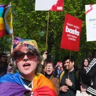 'Ue non vieta 'conversioni' degli omosessuali, solo una raccomandazione agli Stati membri