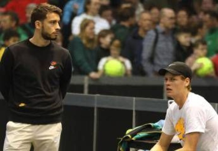 L'ex fisioterapista di Sinner torna sul caso doping: "Sfortunata serie di coincidenze" L'ex fisioterapista di Sinner torna sul caso doping: "Sfortunata serie di coincidenze"