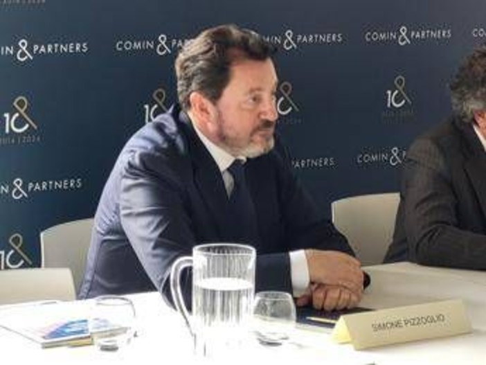 Terziario, Pizzoglio (Manageritalia): "E' passato dal 49% a quasi il 60% del valore aggiunto" Terziario, Pizzoglio (Manageritalia): "E' passato dal 49% a quasi il 60% del valore aggiunto"