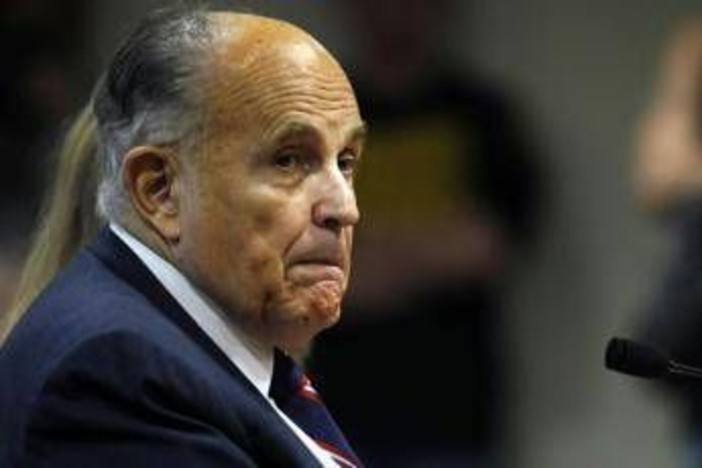 Usa, Rudolph Giuliani ricoverato in condizioni critiche Usa, Rudolph Giuliani ricoverato in condizioni critiche