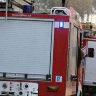 Vasto incendio a Piana del Sole, riaperta la Roma-Fiumicino