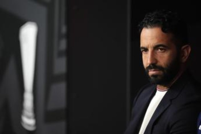 Milan, ufficiale Amorim nuovo allenatore: "Sfida che affronto con orgoglio ed entusiasmo"