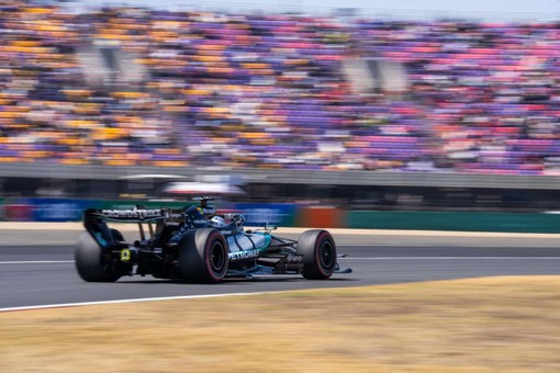 Russell in pole position nella Sprint del Gp di Cina, Antonelli secondo Russell in pole position nella Sprint del Gp di Cina, Antonelli secondo