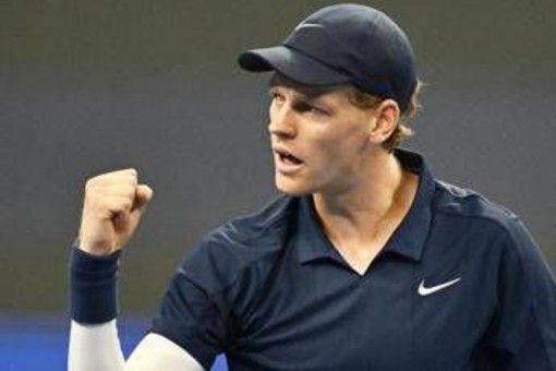 Sinner: &quot;Contento della prestazione, sto cambiando qualcosa al servizio&quot;