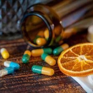 Mente e corpo più scattanti con il finto integratore, in uno studio il potere dell'effetto placebo Mente e corpo più scattanti con il finto integratore, in uno studio il potere dell'effetto placebo