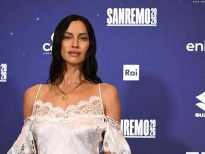 Sanremo 2026, chi è Irina Shayk: la top model russa co-conduttrice terza serata