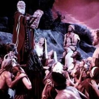 Le scuole del Texas dovranno esporre i Dieci Comandamenti