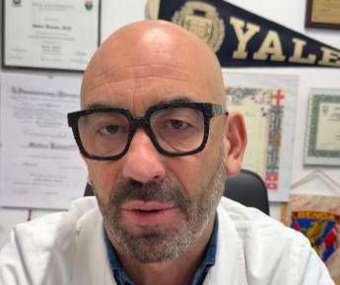 Influenza, Bassetti: "Insultato perché mi sono vaccinato" Influenza, Bassetti: "Insultato perché mi sono vaccinato"