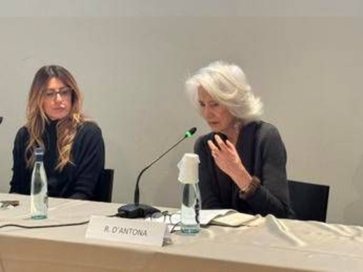 Cancro seno metastatico, 'Antona (Europa Donna): "Applicare subito nuove terapie" Cancro seno metastatico, 'Antona (Europa Donna): "Applicare subito nuove terapie"