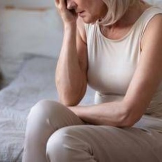 Menopausa cambia il cervello delle donne, lo studio