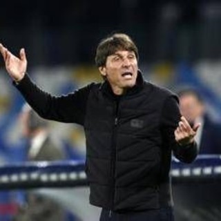 Conte ct dell'Italia? Da Zoff a Capello: "Può essere l'uomo giusto" Conte ct dell'Italia? Da Zoff a Capello: "Può essere l'uomo giusto"