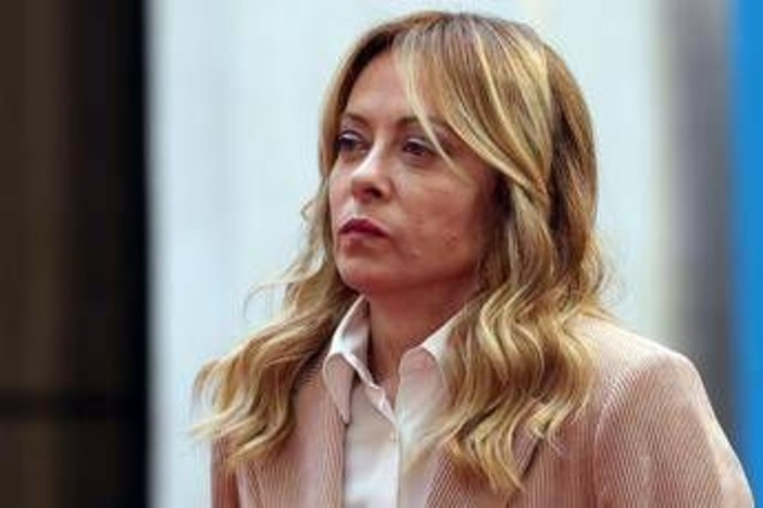 Iran, Meloni: "Italia non è in guerra ma rischia conseguenze. Opposizione non faccia polemica spicciola" Iran, Meloni: "Italia non è in guerra ma rischia conseguenze. Opposizione non faccia polemica spicciola"