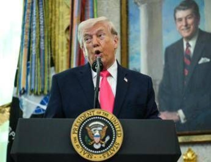 Iran-Usa, la tregua di Trump dura solo 5 giorni: "Accordo con Teheran è possibile"