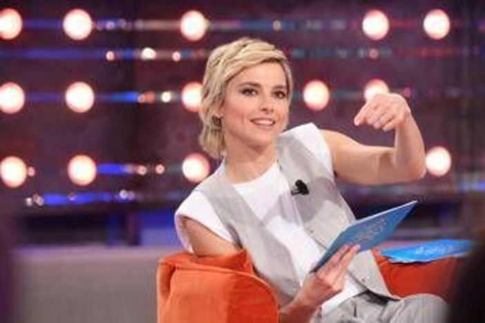 Da noi... a ruota libera, domenica 22 febbraio: gli ospiti e le anticipazioni di oggi Da noi... a ruota libera, domenica 22 febbraio: gli ospiti e le anticipazioni di oggi