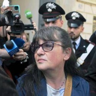 Caso Garlasco, l'intercettazione di mamma Sempio: "Qui ci sono più testimoni che abitanti..." Caso Garlasco, l'intercettazione di mamma Sempio: "Qui ci sono più testimoni che abitanti..."