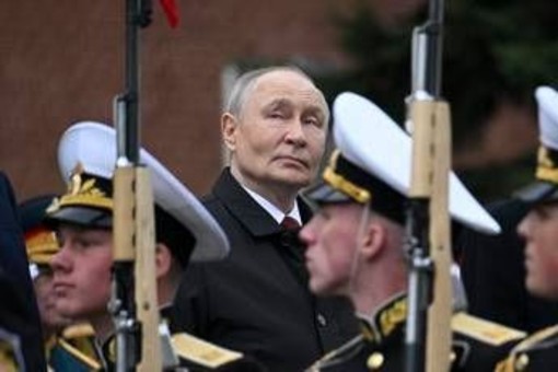 Russia, settimana nera per Putin: fiducia ai minimi e consenso in caduta libera