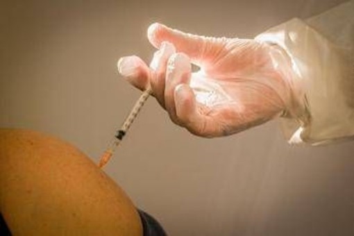 Vaccini, Falcone (Simit): "Evitano antibiotici inutili in 50-75% casi di infezione da Rsv" Vaccini, Falcone (Simit): "Evitano antibiotici inutili in 50-75% casi di infezione da Rsv"