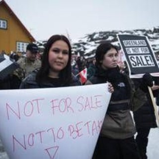 Groenlandia, Trump annuncia dazi: scontro Stati Uniti-Europa Groenlandia, Trump annuncia dazi: scontro Stati Uniti-Europa