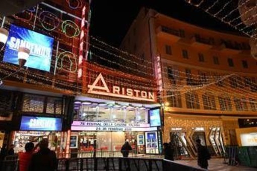 Sanremo, da contrasto a depressione a benefici sociali: cantare aiuta la salute Sanremo, da contrasto a depressione a benefici sociali: cantare aiuta la salute