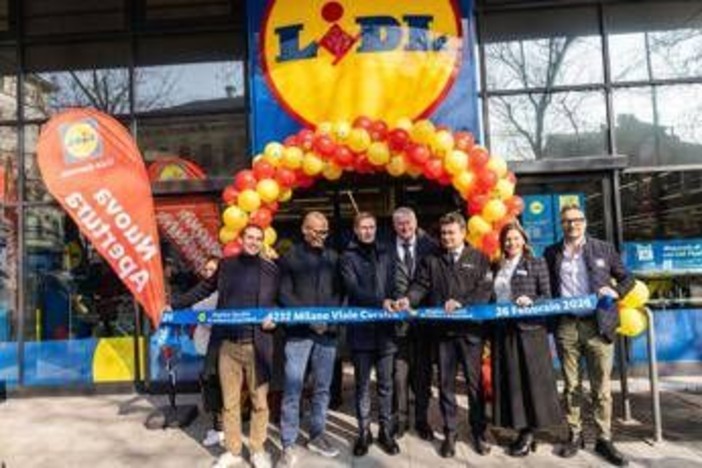 Lidl Italia apre 23 punti vendita in 7 settimane, a Milano apre store numero 800 Lidl Italia apre 23 punti vendita in 7 settimane, a Milano apre store numero 800