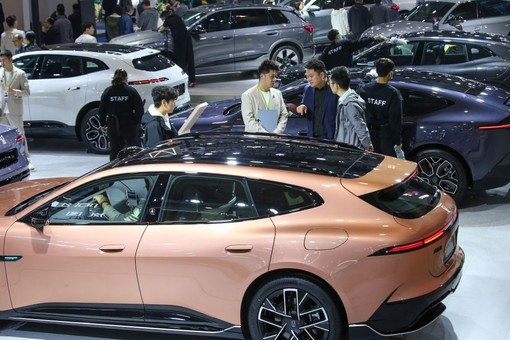 Cina, stop alle agevolazioni fiscali per alcuni veicoli ecologici Cina, stop alle agevolazioni fiscali per alcuni veicoli ecologici