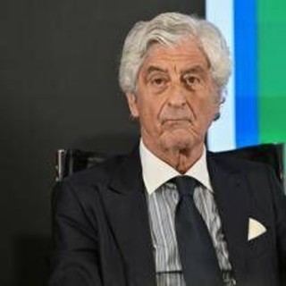 Italia, Rivera si candida: "Mi sono proposto, sarei in grado di fare il ct" Italia, Rivera si candida: "Mi sono proposto, sarei in grado di fare il ct"