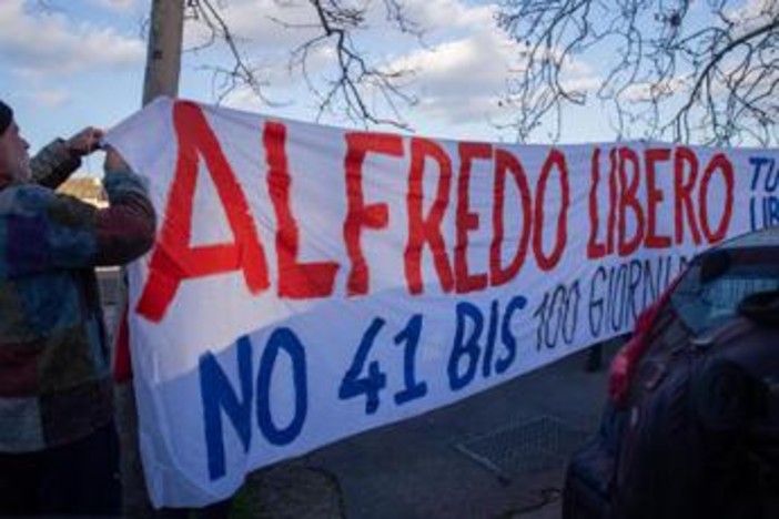 Alfredo Cospito resta al 41 bis: tribunale Sorveglianza respinge reclamo difesa Alfredo Cospito resta al 41 bis: tribunale Sorveglianza respinge reclamo difesa