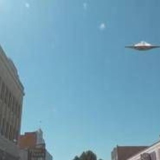 Ufo, Pentagono svela foto e documenti. Trump: “Decidete voi che diavolo succede” Ufo, Pentagono svela foto e documenti. Trump: “Decidete voi che diavolo succede”