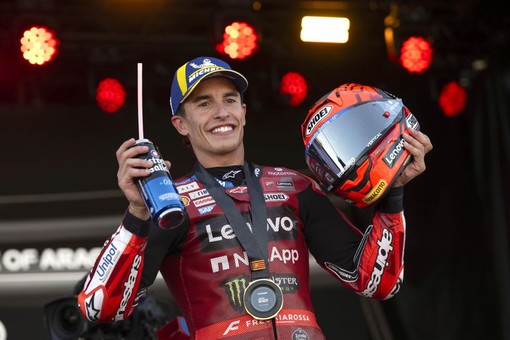 Marc Marquez vince in Giappone e si avvicina a Martin, Bezzecchi terzo Marc Marquez vince in Giappone e si avvicina a Martin, Bezzecchi terzo
