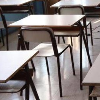 Foggia, docente schiaffeggiato da padre alunna dopo rimprovero: indagini Foggia, docente schiaffeggiato da padre alunna dopo rimprovero: indagini
