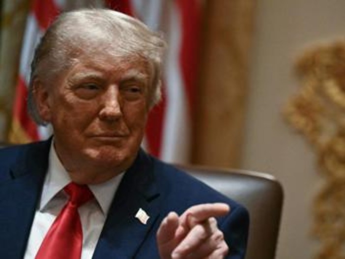 Trump: "Se l'Iran mi uccide, ci sarà una risposta mai vista". Usa e Iran verso nuovi colloqui in Svizzera Trump: "Se l'Iran mi uccide, ci sarà una risposta mai vista". Usa e Iran verso nuovi colloqui in Svizzera