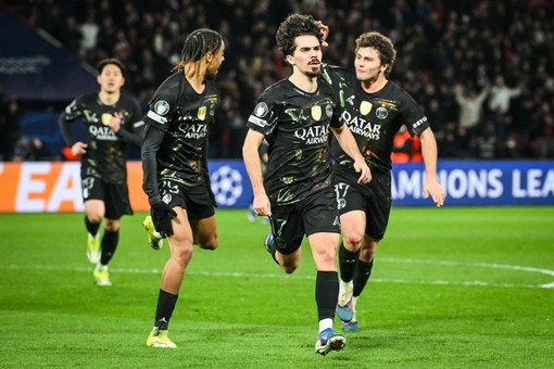 Psg scatenato: 5-2 al Chelsea e ritorno in discesa Psg scatenato: 5-2 al Chelsea e ritorno in discesa