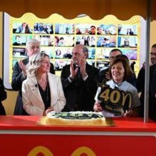McDonald’s Italia compie 40 anni, il primo ristorante a Roma in Piazza di Spagna McDonald’s Italia compie 40 anni, il primo ristorante a Roma in Piazza di Spagna