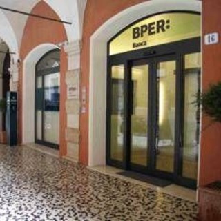 Bper promuove la cultura della sicurezza digitale, al via un ciclo di webinar per difendersi da frodi online Bper promuove la cultura della sicurezza digitale, al via un ciclo di webinar per difendersi da frodi online