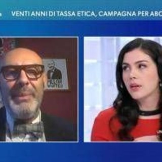 Scontro il tv sul porno, il 'duello' tra Pillon e Valentina Nappi