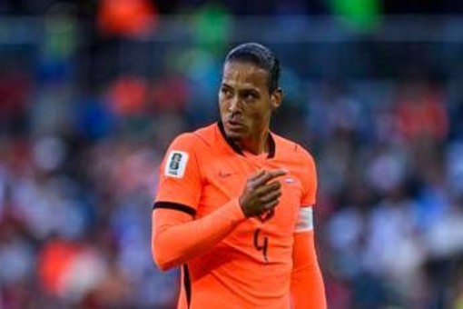 Olanda, Van Dijk litiga con un giornalista: "Scrivete ca***te e bugie" Olanda, Van Dijk litiga con un giornalista: "Scrivete ca***te e bugie"