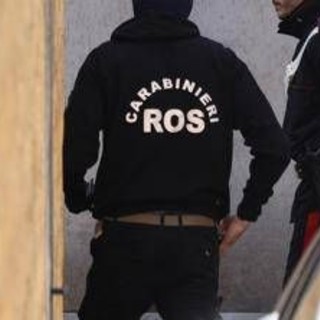 Dossieraggi, sequestrati migliaia di documenti: analisi su cellulari e pc